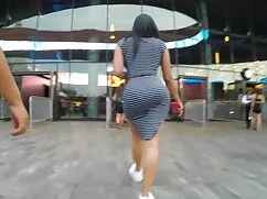 El bebé ocupado abrazándome, empapándose en su brazo. El tipo prometió dar un masaje, y los dos entraron videos español xxx en la habitación. Sí, había arreglado un masaje del gato con la lengua. Mamá, hijo, lento, pero muy positivo. Empiezan a follar. Anal, mira.con la gente es genial. Ella también da culo y montar a caballo. Le gustaba el masaje.